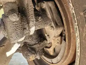 Used 1999 Freightliner FL70 Spindle/Knuckle (Stock #P-105802)) Part Image