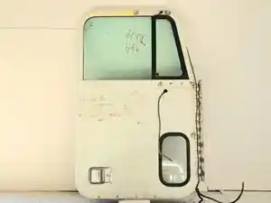 Used 1999 Freightliner FLD120 Door (Stock #P-39008)) Part Image