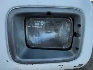 Used 1999 GMC C6500 Headlamp Assy (Stock #P-110442)) Part Image