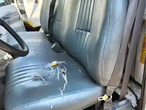 Used 1999 GMC C6500 Seat (Stock #P-505788)) Part Image