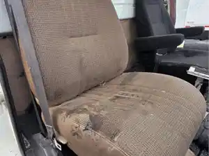 Used 1999 GMC C7500 Seat (Stock #P-114799)) Part Image
