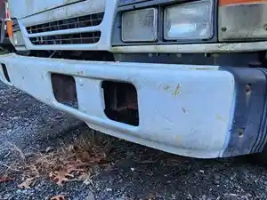 Used 1999 GMC W4 Bumper (Stock #P-63906)) Part Image