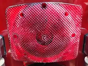 Used 1999 Pierce Saber Tail Light Assy (Stock #P-85420)) Part Image