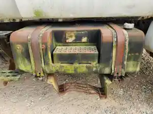Used 2000 Ford F-650 Fuel Tank (Stock #P-510309)) Part Image