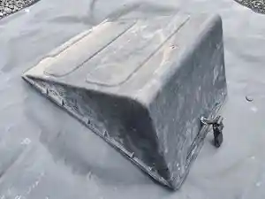 Used 2000 Ford F-750 Battery Box Cover (Stock #P-492642)) Part Image