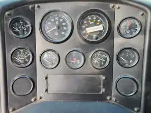 Used 2000 HME Fire Truck Instrument Cluster (Stock #P-112289)) Part Image