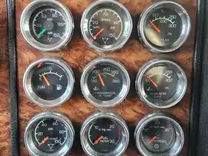 Used 2000 Kenworth W900 Instrument Cluster (Stock #P-500369)) Part Image
