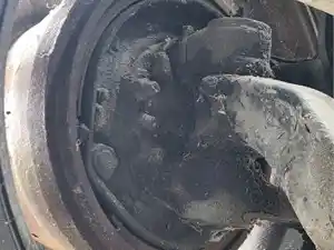 Used 2000 Peterbilt 379 Spindle/Knuckle (Stock #P-87148)) Part Image