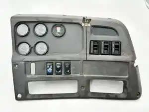Used 2000 Sterling L9513 Instrument Cluster (Stock #P-59642)) Part Image