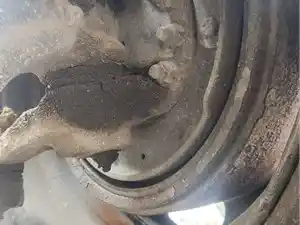 Used 2001 Kenworth W900 Spindle/Knuckle (Stock #P-103471)) Part Image