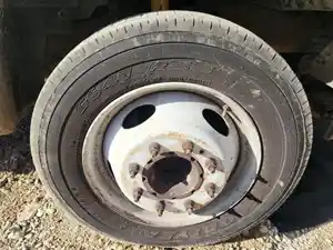 Used 2002 Ford F-550 Spindle/Knuckle (Stock #P-67861)) Part Image