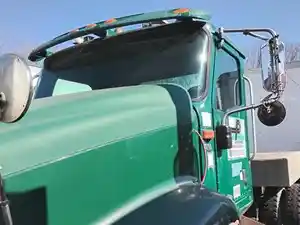 Used 2002 International 9200I Cab (Stock #P-97138)) Part Image