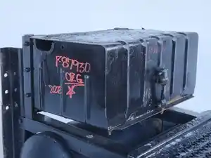 Used 2002 International F-2674 SBA Battery Box (Stock #P-87930)) Part Image