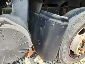 Used 2002 Isuzu FSR Fender Extension (Stock #P-509349)) Part Image