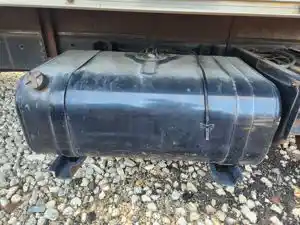 Used 2002 Isuzu FSR Fuel Tank (Stock #P-509334)) Part Image