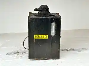 Used 2002 Sterling L7500 Hydraulic Tank (Stock #P-24955)) Part Image
