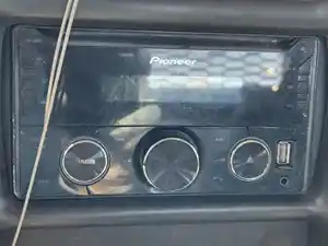 Used 2003 Chevrolet C8500 Radio (Stock #P-99490)) Part Image