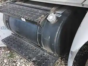 Used 2003 International 4400 Fuel Tank (Stock #P-113500)) Part Image