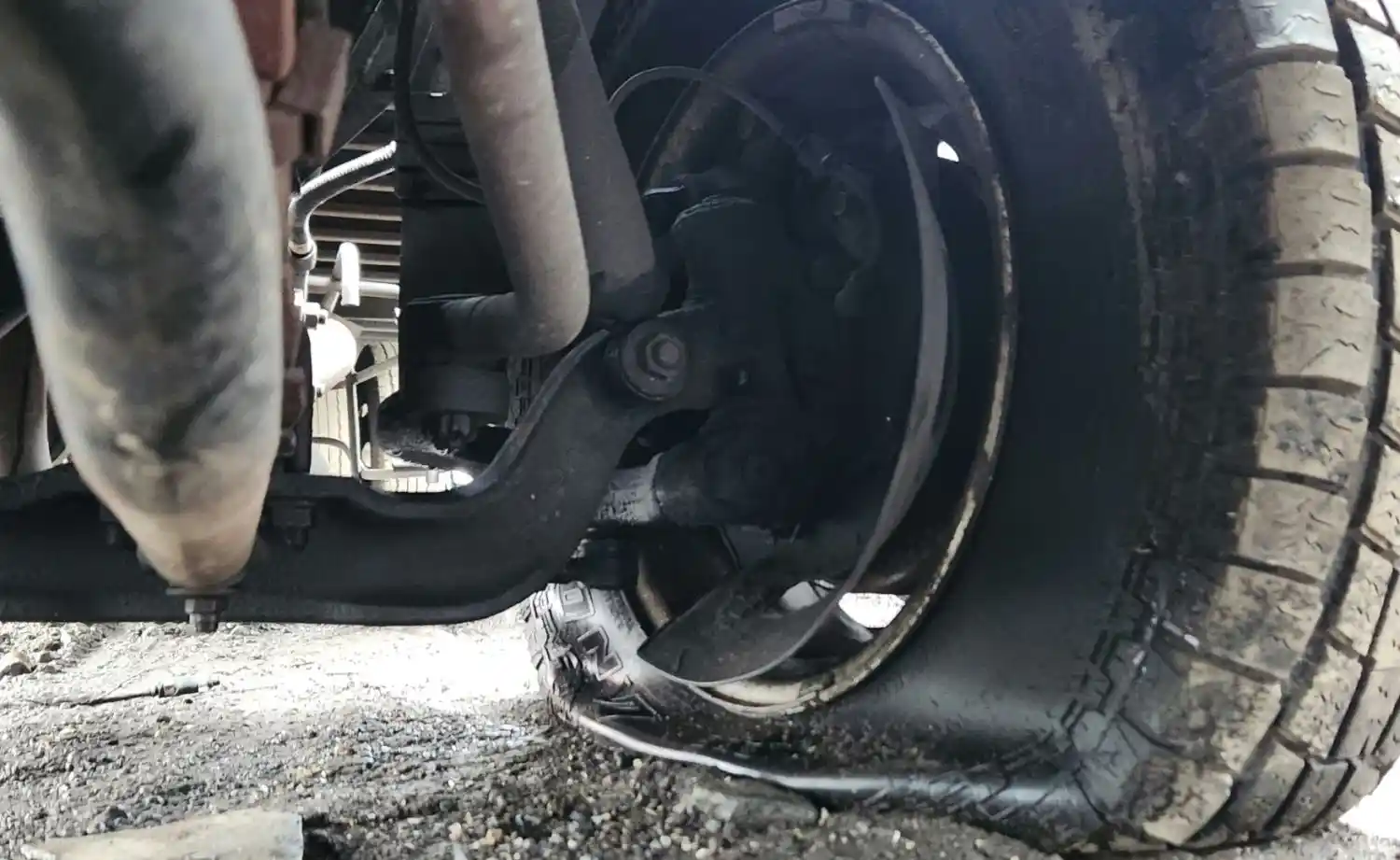 Used 2003 Isuzu NPR Front Axle, Complete for sale Elkton Maryland