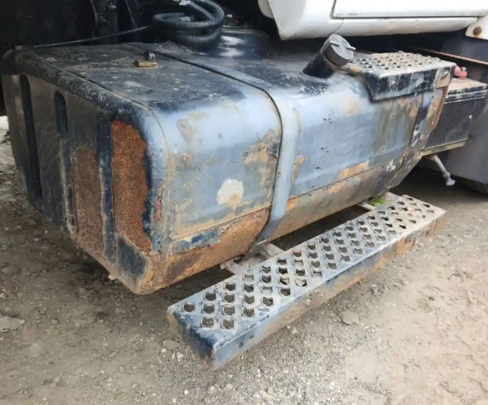 Used 2004 Chevrolet C6500 Fuel Tank for sale Elkton Maryland United