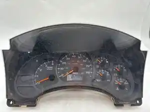 Used 2004 Chevrolet C7500 Instrument Cluster (Stock #P-49417)) Part Image