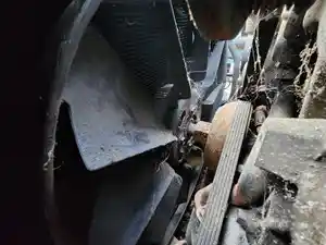 Used 2004 GM/Chev (HD) 6.6L Fan (Stock #P-91176)) Part Image