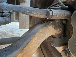 Used 2004 GMC C7500 Spindle/Knuckle (Stock #P-109453)) Part Image