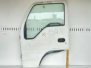 Used 2004 Isuzu NPR-HD Door (Stock #P-39775)) Part Image