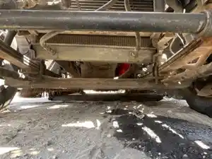Used 2004 Isuzu NPR-HD Front Axle, Complete (Stock #P-81819)) Part Image