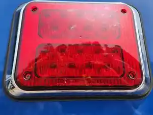 Used 2004 Spartan Advantage Light (Stock #P-103351)) Part Image