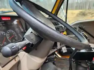 Used 2004 Sterling L9500 Seat (Stock #P-100582)) Part Image