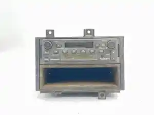 Used 2004 Volvo VHD Radio (Stock #P-86339)) Part Image
