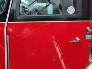 Used 2005 E-One Fire Truck Door (Stock #P-112657)) Part Image