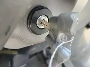 Used 2005 Freightliner M2 106 Ignition Switch (Stock #P-505686)) Part Image
