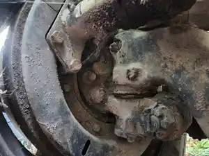 Used 2005 Freightliner M2 112 Medium Duty Spindle/Knuckle (Stock #P-110226)) Part Image