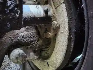 Used 2005 Freightliner M2 112 Medium Duty Spindle/Knuckle (Stock #P-110225)) Part Image