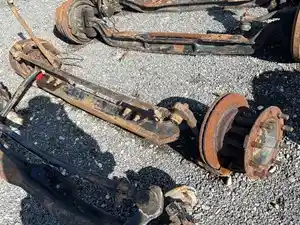 Used 2005 Hino 268 Front Axle, Complete (Stock #P-505752)) Part Image