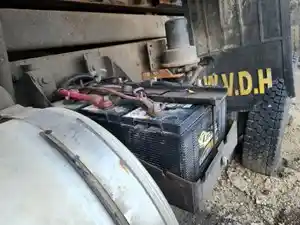 Used 2005 Mack CV713 Granite Battery Box (Stock #P-63251)) Part Image