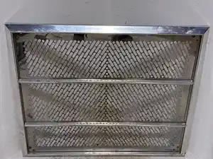 Used 2005 Pierce Dash Grille (Stock #P-500705)) Part Image