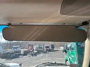 Used 2005 Sterling A9500 Sun Visor (Stock #P-492096)) Part Image
