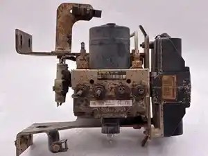 Used 2005 Wabco 4S4M ABS Modulator Valve (Stock #P-501228)) Part Image