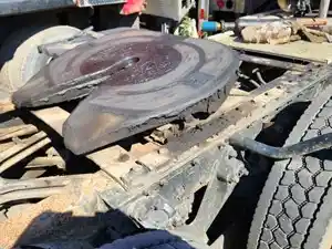 Used 2006 AIR SLIDE Jost Fifth Wheel (Stock #P-109365)) Part Image