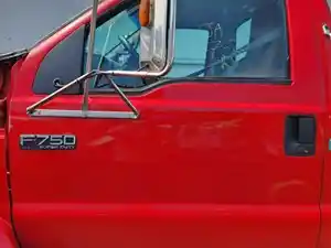 Used 2006 Ford F-750 Door (Stock #P-106923)) Part Image