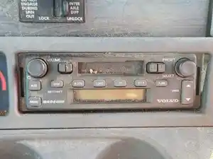 Used 2006 Freightliner Columbia 112 Radio (Stock #P-91542)) Part Image