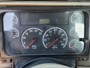 Used 2006 Freightliner Columbia 120 Instrument Cluster (Stock #P-503153)) Part Image