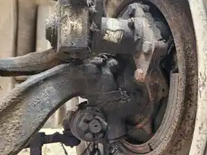 Used 2006 Freightliner Columbia 120 Spindle/Knuckle (Stock #P-503106)) Part Image