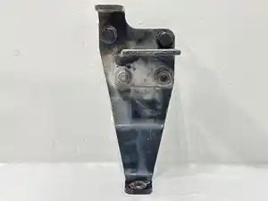 Used 2006 Freightliner M2 106 Bracket (Stock #P-110045)) Part Image