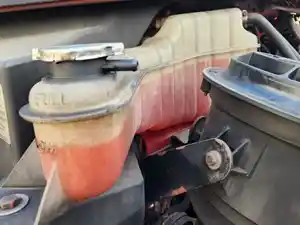 Used 2006 Freightliner M2 106 Radiator Overflow Bottle (Stock #P-109857)) Part Image
