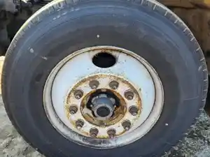 Used 2006 Hino 268 Spindle/Knuckle (Stock #P-84931)) Part Image