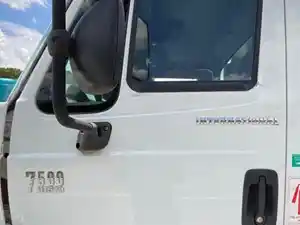 Used 2006 International 7500 Door (Stock #P-83369)) Part Image